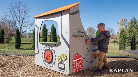 Children Play 的图像结果