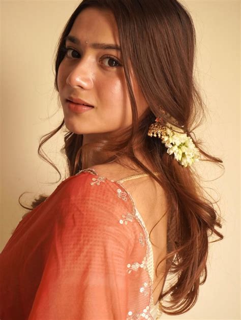 Shreya's Ivory Soft Glow Lehenga Set – Gracious You