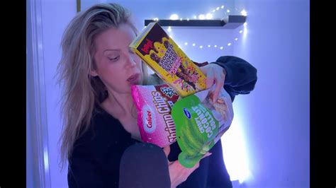 Eating Candy 的图像结果