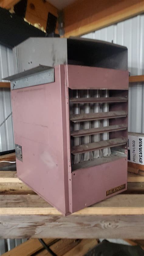 Reznor lp/natural gas shop heater for Sale in Carbonado, WA - OfferUp