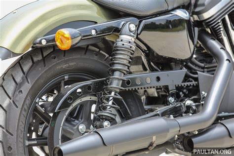 Iron 883 Python Slip-On 的图像结果