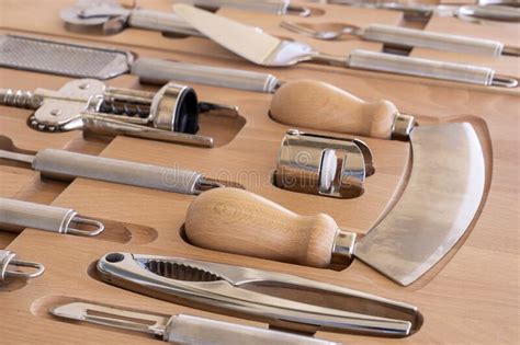 亚马逊跨境现货 木手柄硅胶厨具11件套装 九件套厨房工具铲勺套装-阿里巴巴