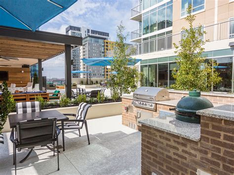 Atlanta, Georgia Luxury Apartments | Alexan on 8th Gallery