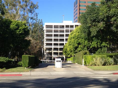 10960 Wilshire - Parking in Los Angeles | ParkMe