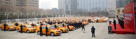 图说： 1月21日，岚图汽车第10000辆岚图FREE在岚图4.0数字工厂正式下线。