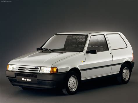 fiat uno overview