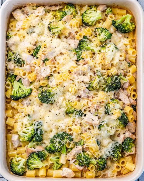 Cheesy Chicken Alfredo Bake