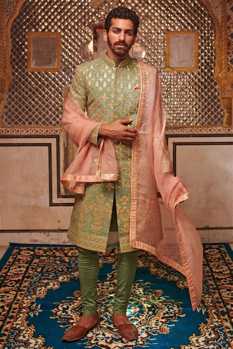 100+ Latest Wedding Dresses for Men to Get Your Hands on Right Away