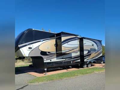 Beacon RVs 的图像结果