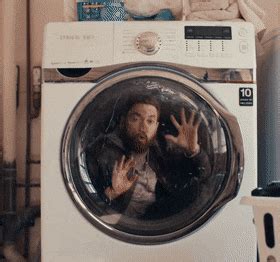 Stuck Inside Washing Machine 的图像结果
