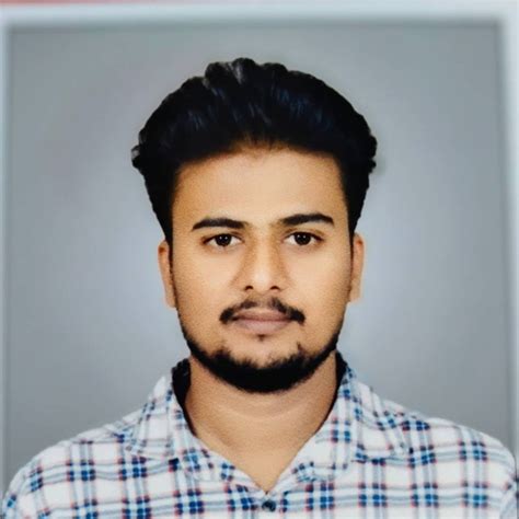 Deepak - Maths teacher in Varanasi - ₹300/h