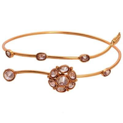 Gorgeous Armlet Designs: बाजूबंद जो फैशनेबल भी हैं और ट्रेडिशनल भी - DusBus