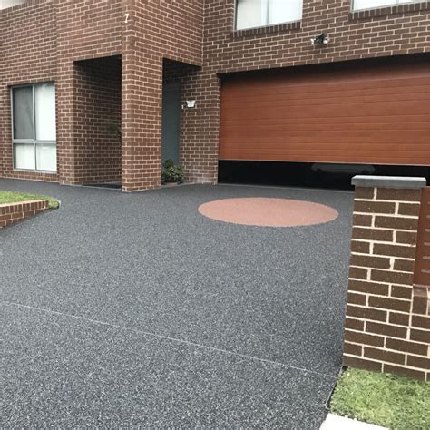 Driveway Resurfacing: Upgrade With Permeable Resurfacing