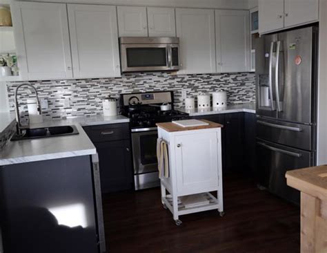 These 4 Ways Will Help You Save Space in Your Small Kitchen ...