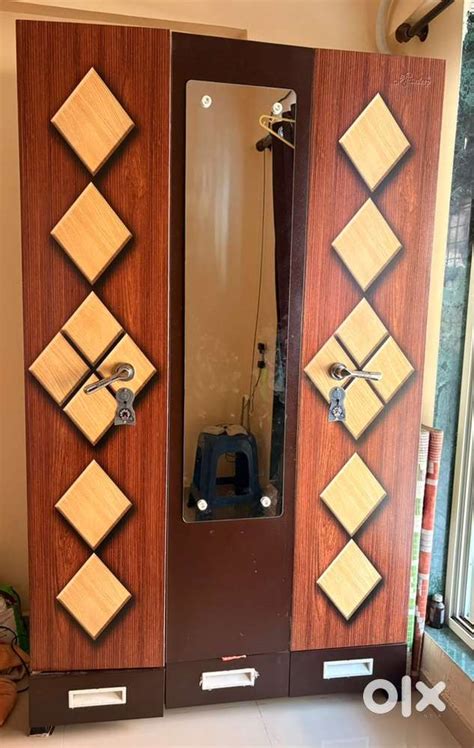 3-Door Wooden Wardrobe with Mirror – Excellent Condition - Beds ...