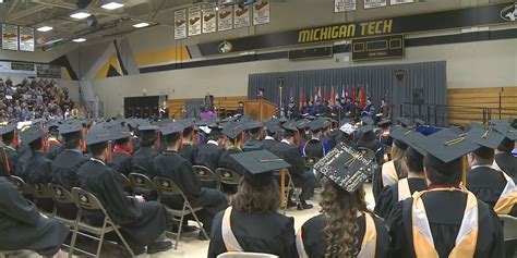 Michigan Tech celebrates 2019 winter graduates
