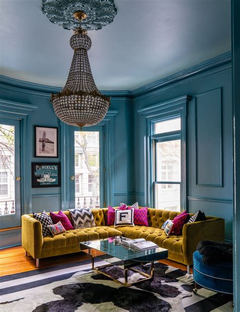 Discover the best blue living room decorating ideas to add a stylish touch