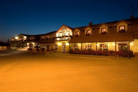 HOTEL KARPATSKY DVOR (Lozorno) - Hotel Reviews, Photos, Rate Comparison ...