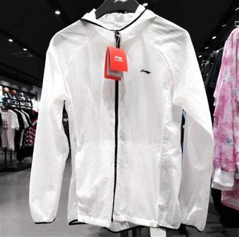 李宁运动服_李宁运动服加盟_李宁运动服加盟费多少钱-李宁(中国)体育