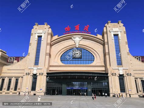 尘封照片讲述 老哈尔滨火车站百年风云变迁