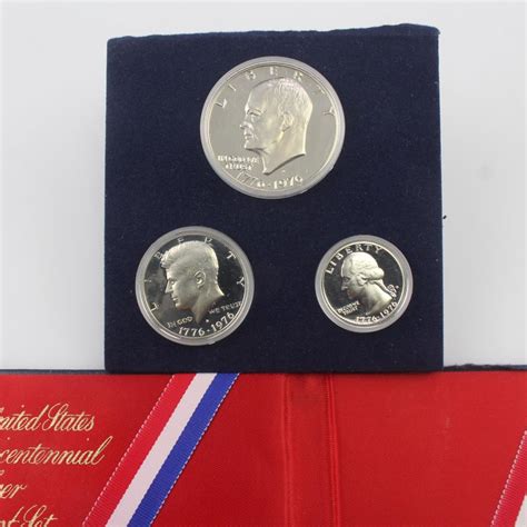 1976 US Bicentennial Silver Proof Set | Property Room