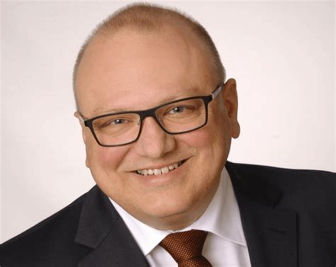 Diakoneo fordert Eindämmung von Zeitarbeit in der Pflege » CARE INVEST