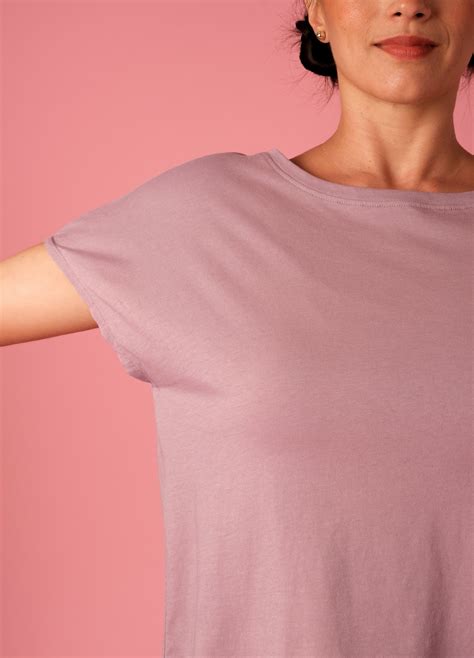 Buy No Nasties Elderberry Pink Organic Cotton Drop Shoulder T Shirt For ...