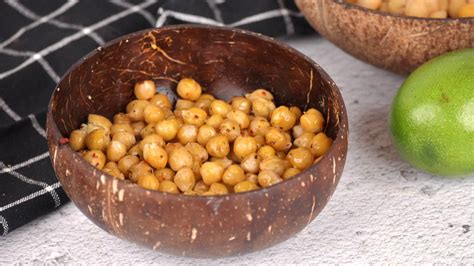 How to Cook Canned Chickpeas: Sautéing, Baking, & More