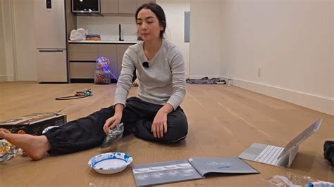 Sakura Shymko's feet