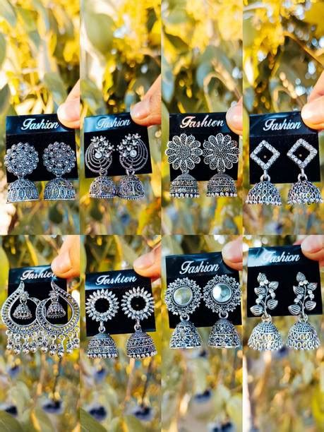 Earrings: Studs, Jhumkas, Hoops & More Styles Online at Flipkart