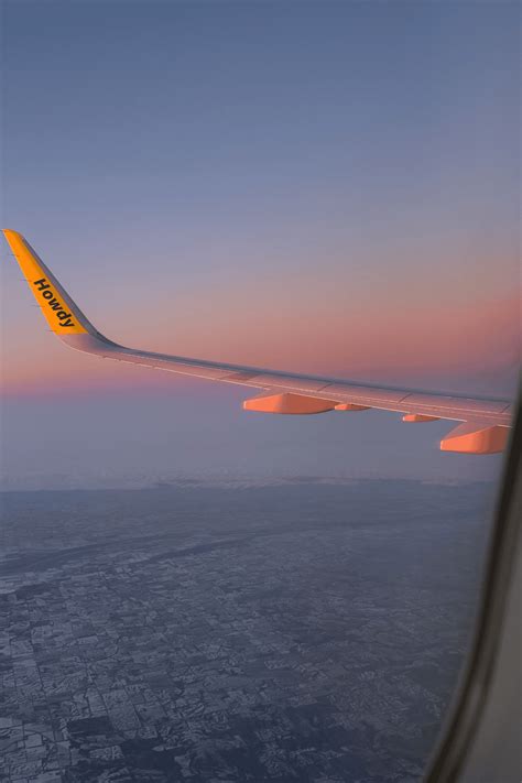 How Strict is Spirit Airline with Carry On [2025]