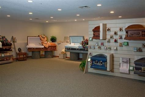 Moline, Il Location | Esterdahl Mortuary and Crematory