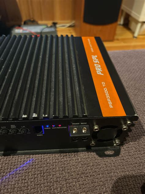 Car amp suddenly blinking on protection light and power : r/CarAV