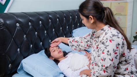 Is it bacterial or viral pneumonia? Here's why you need to recognise ...