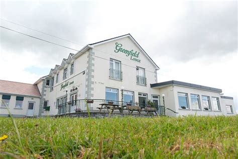 GREENFIELD LODGE HOTEL BAR & BISTRO (Headford) - Guesthouse Reviews ...