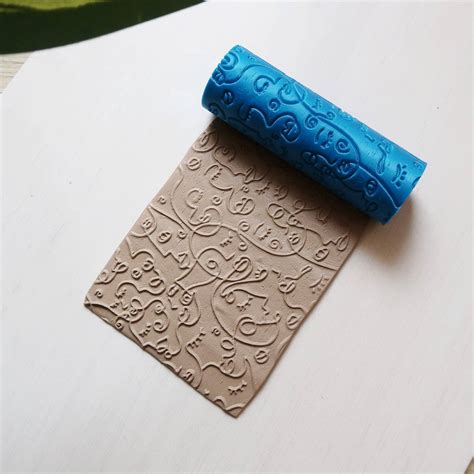 Boho Faces Texture Roll