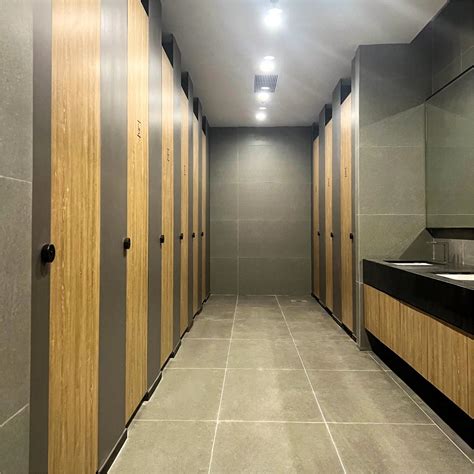 Debo Washroom Restroom Commercial HPL Toilet Stall Partitions Solid ...
