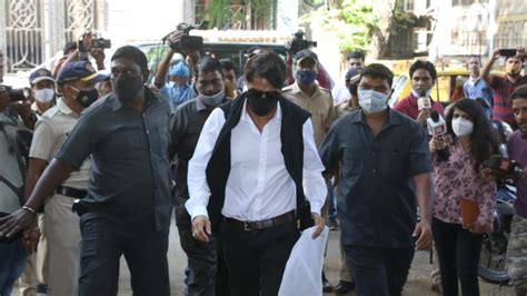 Arjun Rampal reaches NCB for questioning in drug probe - India Today