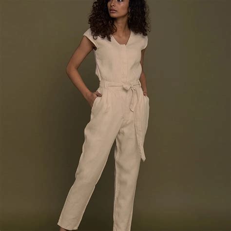 Evening Chai Jumpsuit in Neutral Beige – Reistor