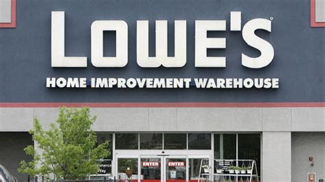 Lowe's names new president and CEO | wcnc.com