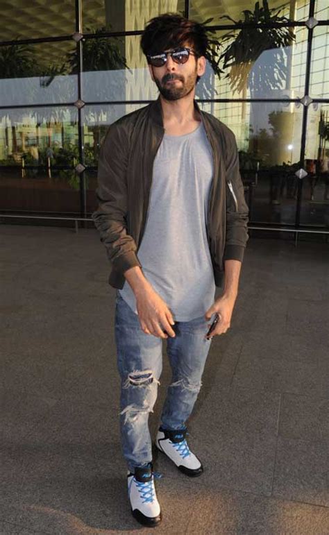 Hairstyles For Indian Men: How To Get Kartik Aaryans OutOfBed Hair In 3 ...