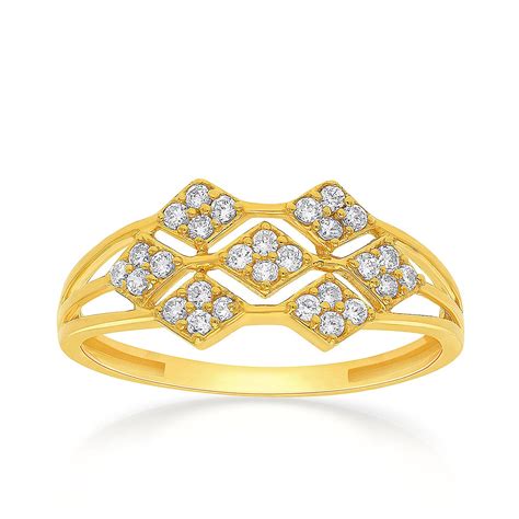Buy Malabar Gold and Diamonds 22 KT (916) purity Yellow Gold Malabar ...