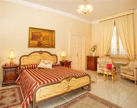 ARMONIA ALL'OPERA (Rome) - B&B Reviews, Photos, Rate Comparison ...