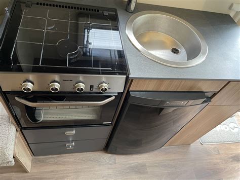 Swift Escape Compact C502 的图像结果