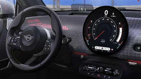 C'è Android sullo schermo OLED circolare della nuova gamma MINI