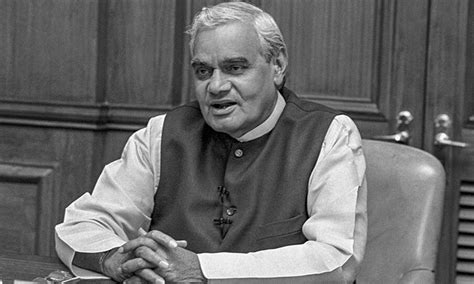 Nehru to Modi: Know all 13 prime ministers who unfurled tricolor from ...
