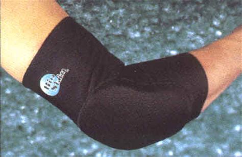 Elbow support with turf burn pad