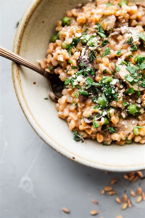 Easy Mushroom Farro Risotto (How to Make Farro Risotto) - A Beautiful Plate