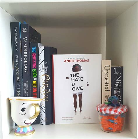 The Hate U Give Book 的图像结果