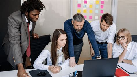 Recruit CRM 的图像结果